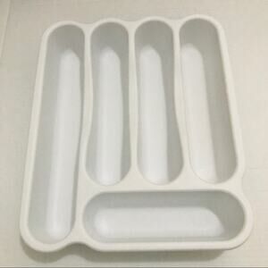 Sterilite 5 Compartment Cutlery Tray